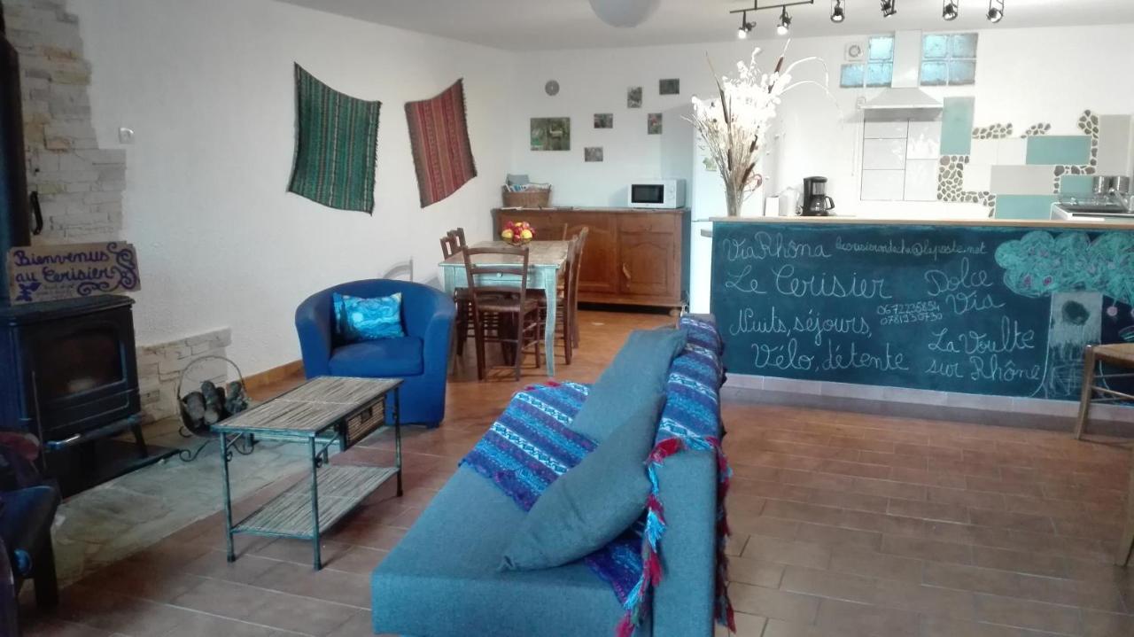 Gite Le Cerisier Via Rhona Dolce Via La Voulte-sur-Rhone Dış mekan fotoğraf