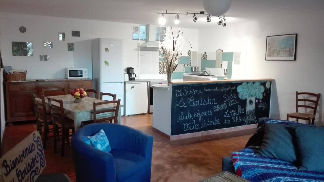 Gite Le Cerisier Via Rhona Dolce Via La Voulte-sur-Rhone Dış mekan fotoğraf
